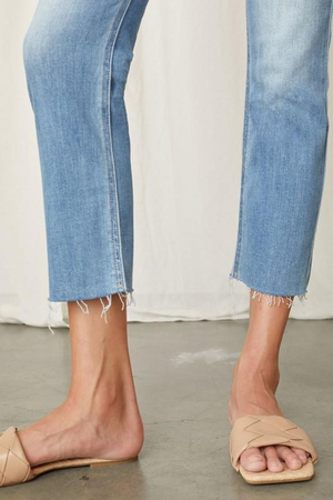 High Rise Straight Skinny Jeans mit Fransen