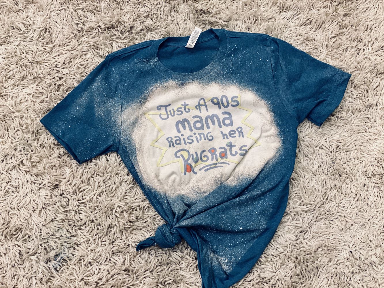 Apenas uma camiseta Mama dos anos 90
