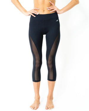 L'espace Low-Waisted Capri Leggings with Mesh Panels and Reflective Strips