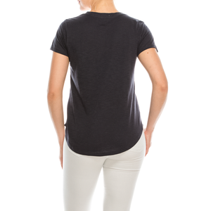 Pacote de 4 camisetas femininas com decote em V cor neutra Urban Diction